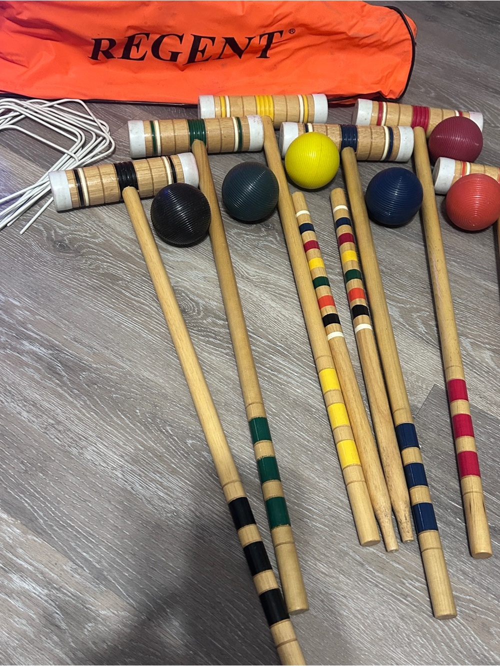 Regent Complete Croquet Set – 6 Mallets, Balls, Wickets + Carry Bag Picnic Games